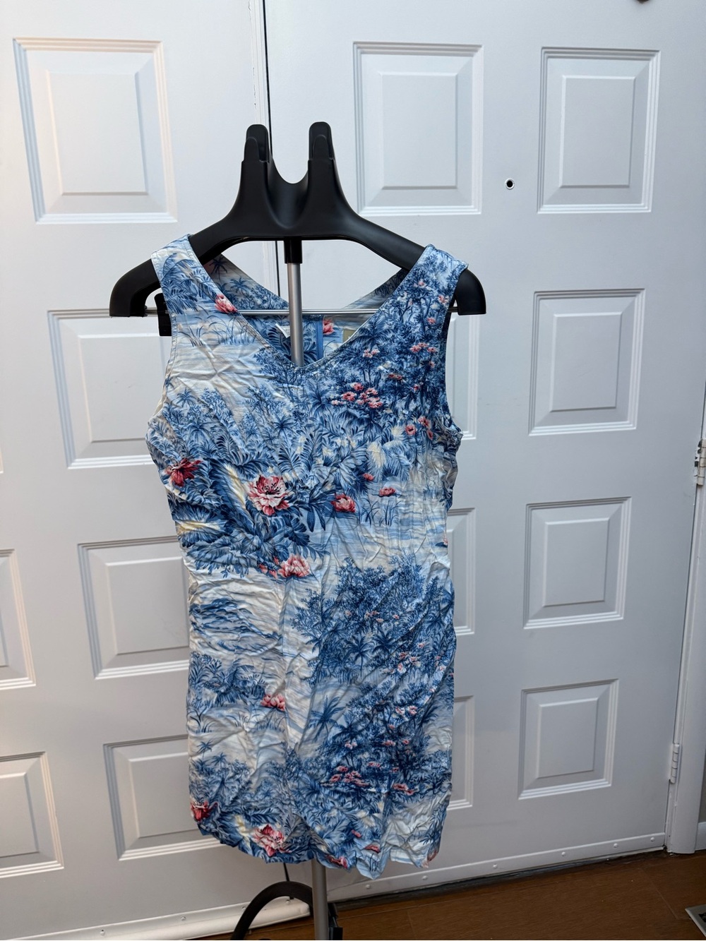 Liz Claiborne Blue and Pink Floral Sleeveless V-Neck Mini Dress